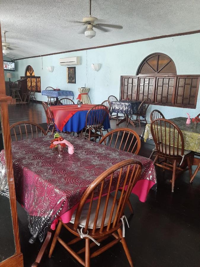 Fisherman'S Inn Hotel Florence Hall Dış mekan fotoğraf