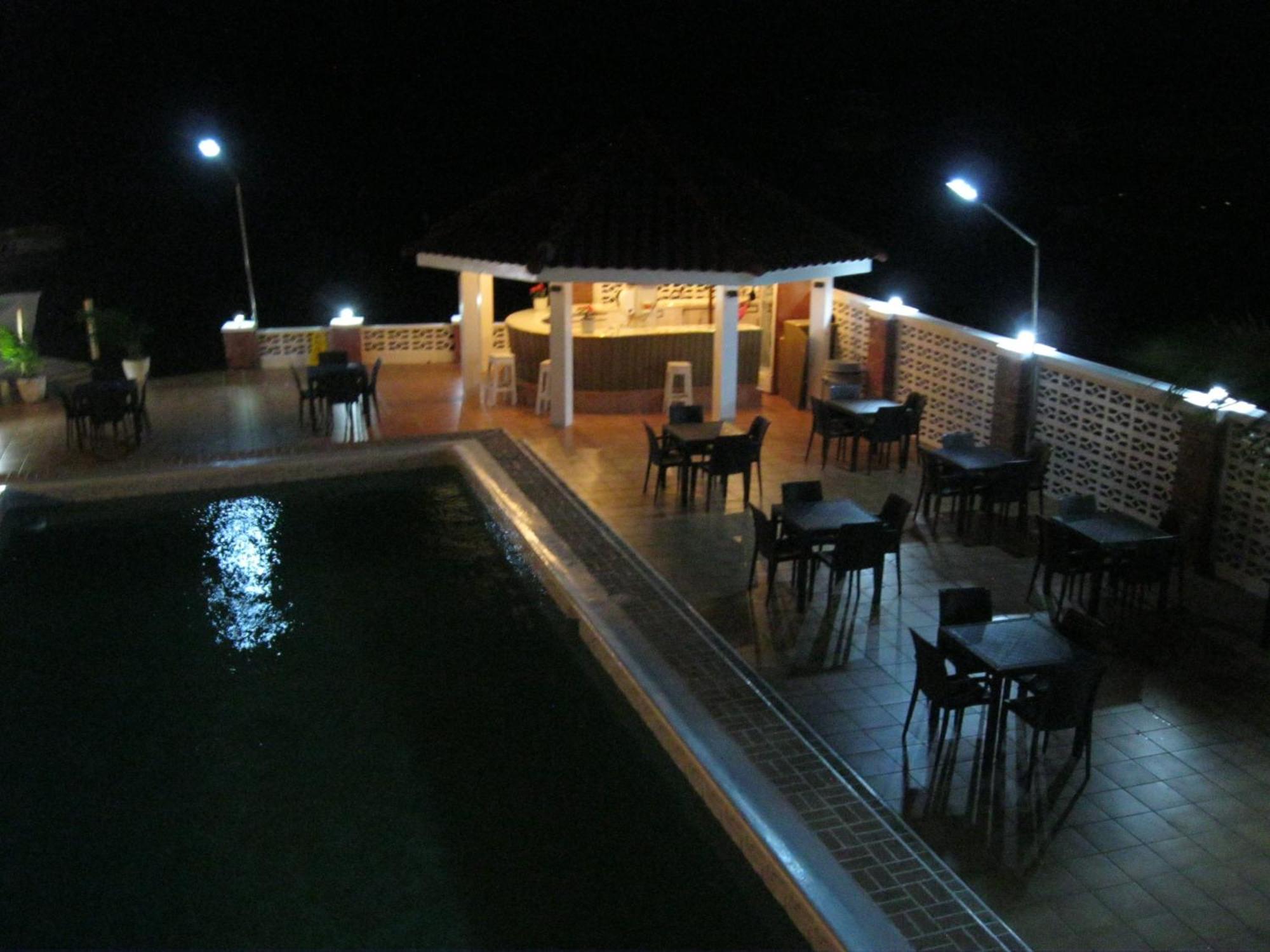 Fisherman'S Inn Hotel Florence Hall Dış mekan fotoğraf